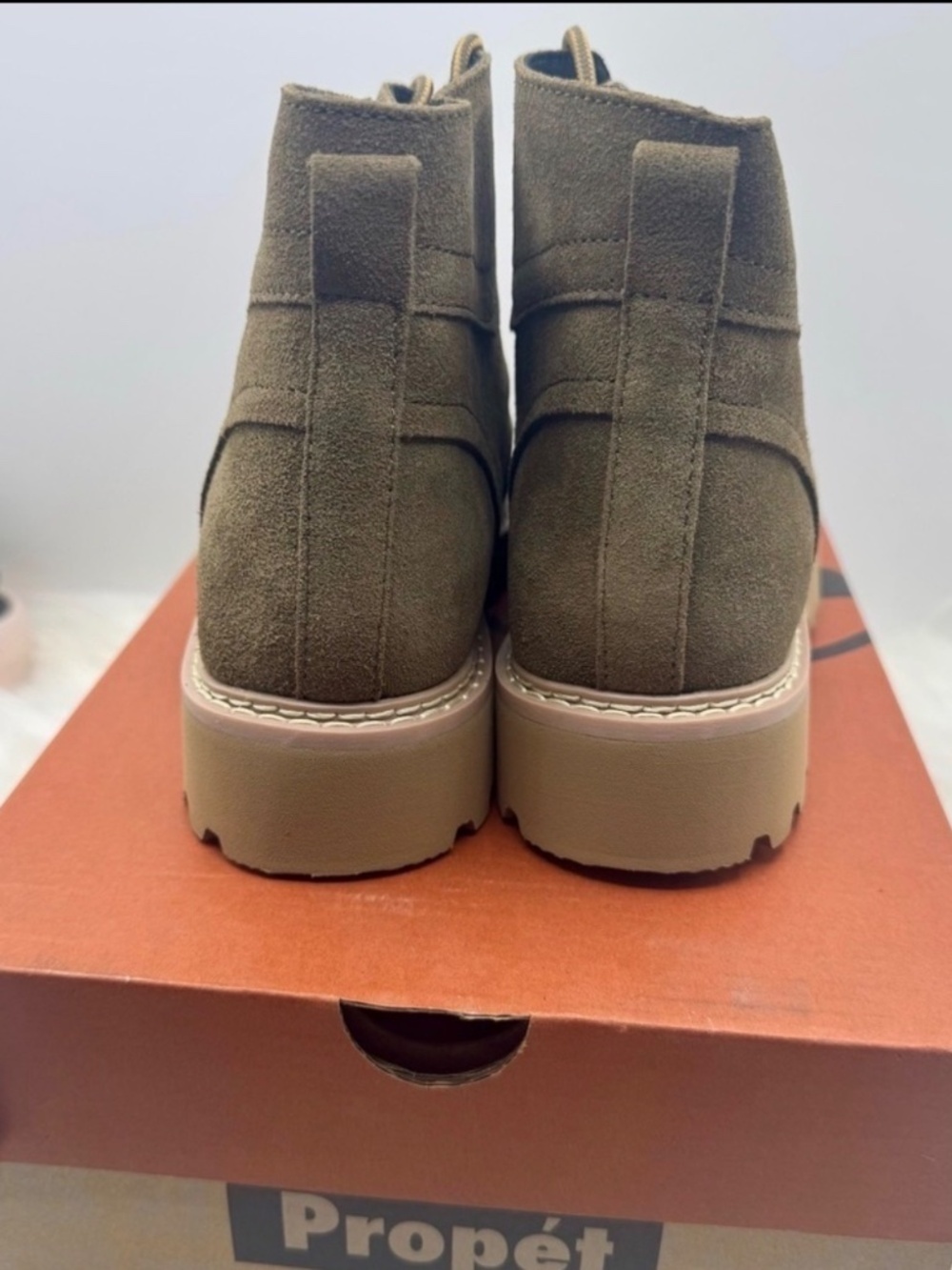Propet Dakota Olive Suede Lace-Up Ankle Boots Women’s Size 6.5 Wid - Picture 4 of 7